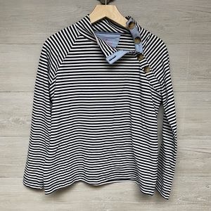 | Vineyard Vines | sweatshirt. Size S.